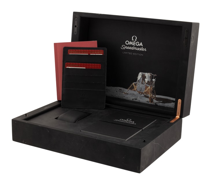 Omega Speedmaster Moonwatch 311.62.42.30.06.001 Image 4